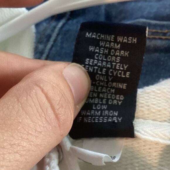 Vintage Gap Womens Knit Sleeveless Sweatshirt Medium M Vest Fisherman Y2K WHite - Picture 10 of 11